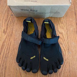 Vibram Toe Shoes